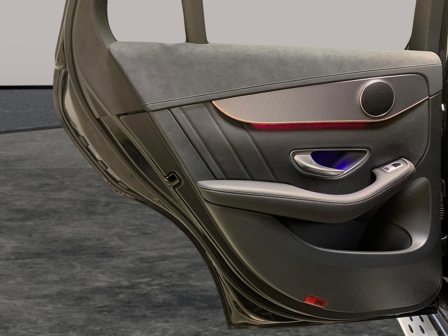 Used Mercedes-Benz EQC 2023 for sale - 77235744: Photo 26