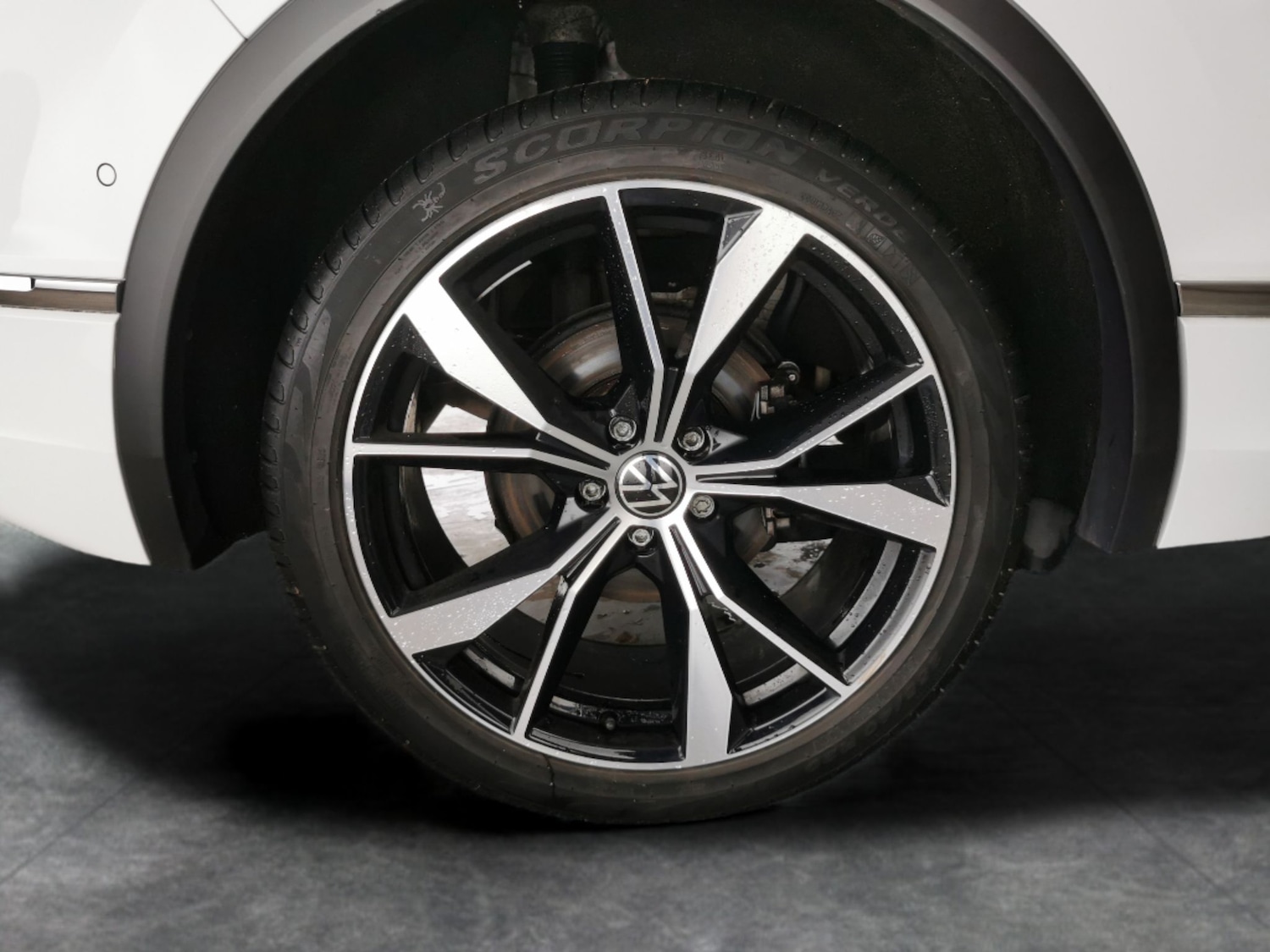 Used Volkswagen Tiguan 2021 for sale - 77225619: Photo 27