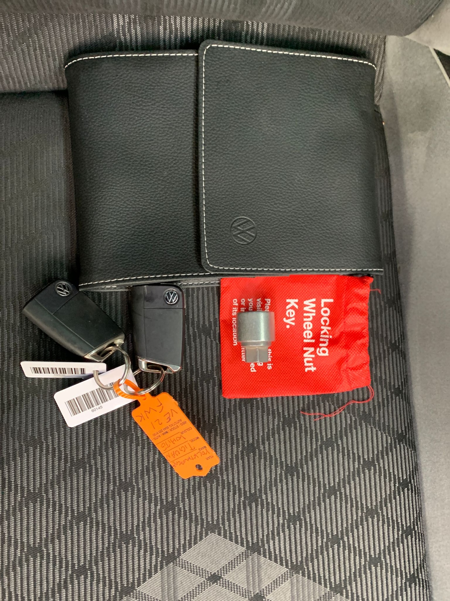 Used Volkswagen Tiguan 2021 for sale - 77225619: Photo 33