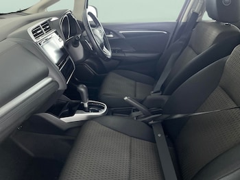 Used Honda Jazz for sale - 76230189: Photo 4