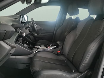 Used Peugeot 2008 2023 for sale - 78927606: Photo