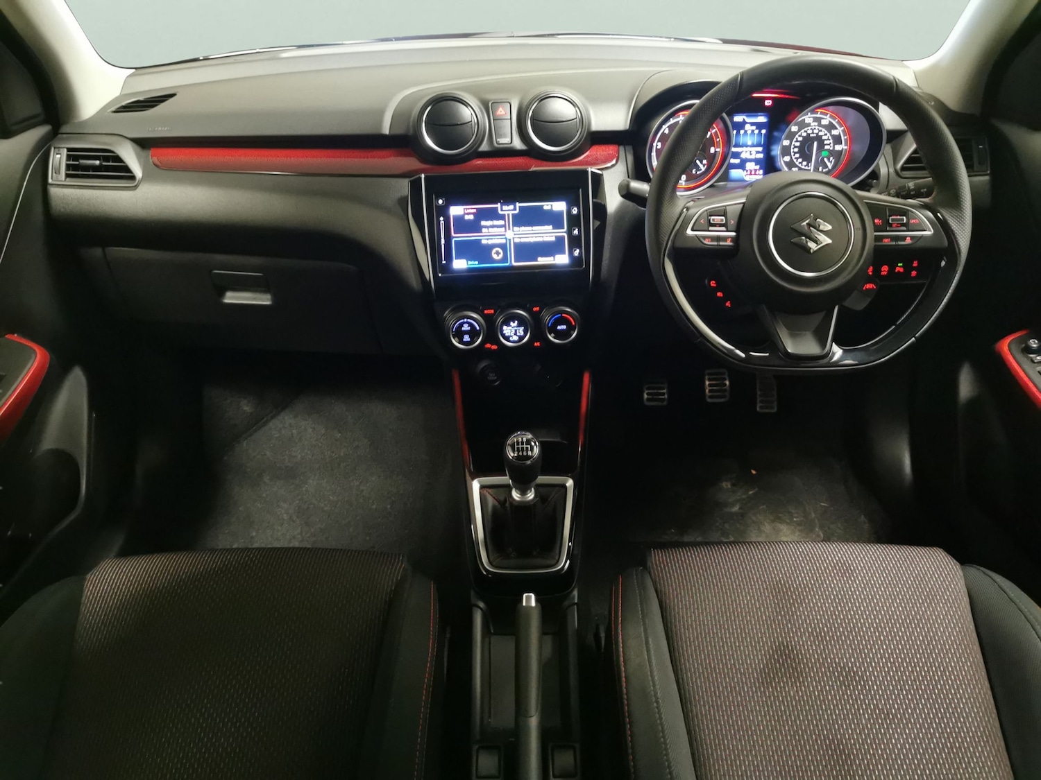 Used Suzuki Swift 2022 for sale - 77795387: Photo 7