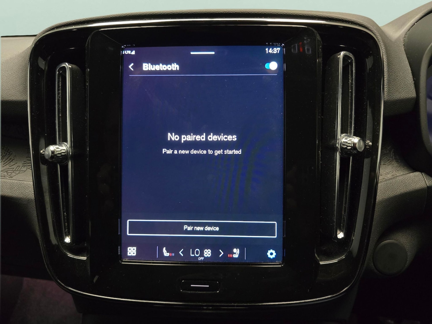 Used Volvo XC40 2024 for sale - 76908314: Photo 15