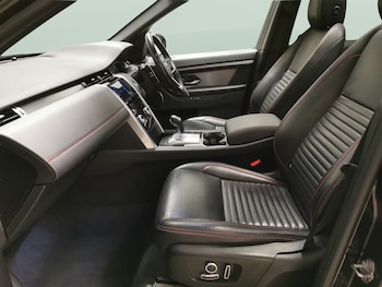 Used Land Rover Discovery Sport 2022 for sale - 78252526: Photo