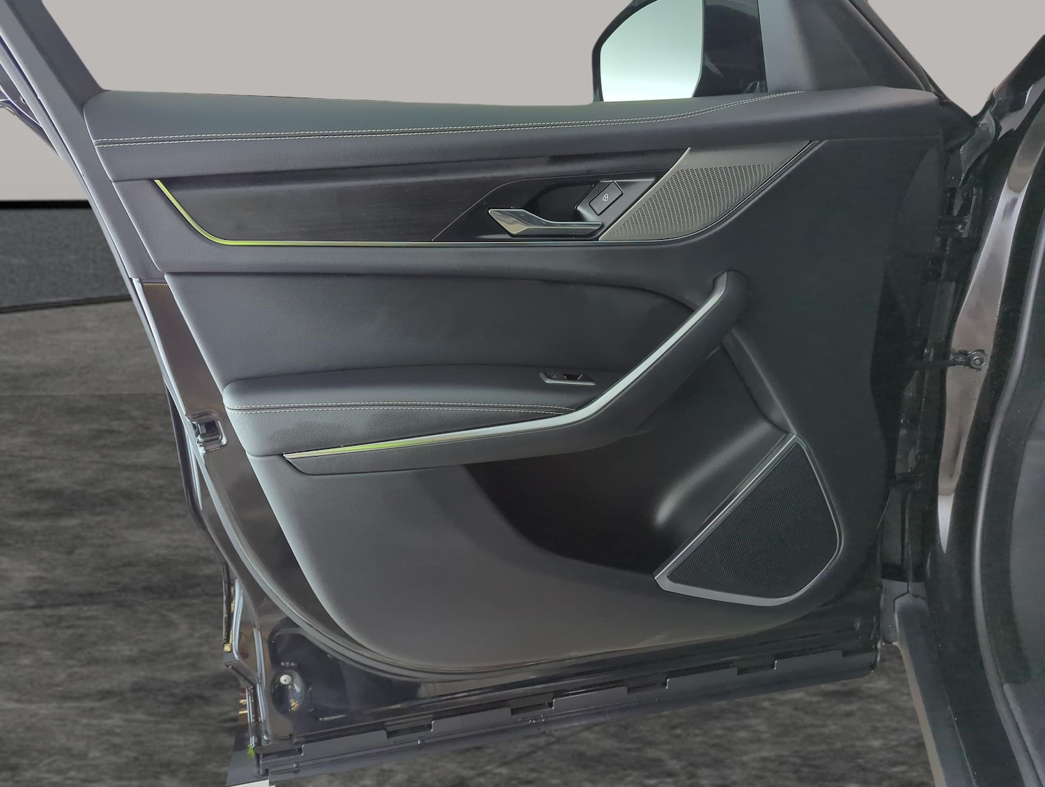 Used Jaguar F-Pace 2022 for sale - 77951112: Photo 35