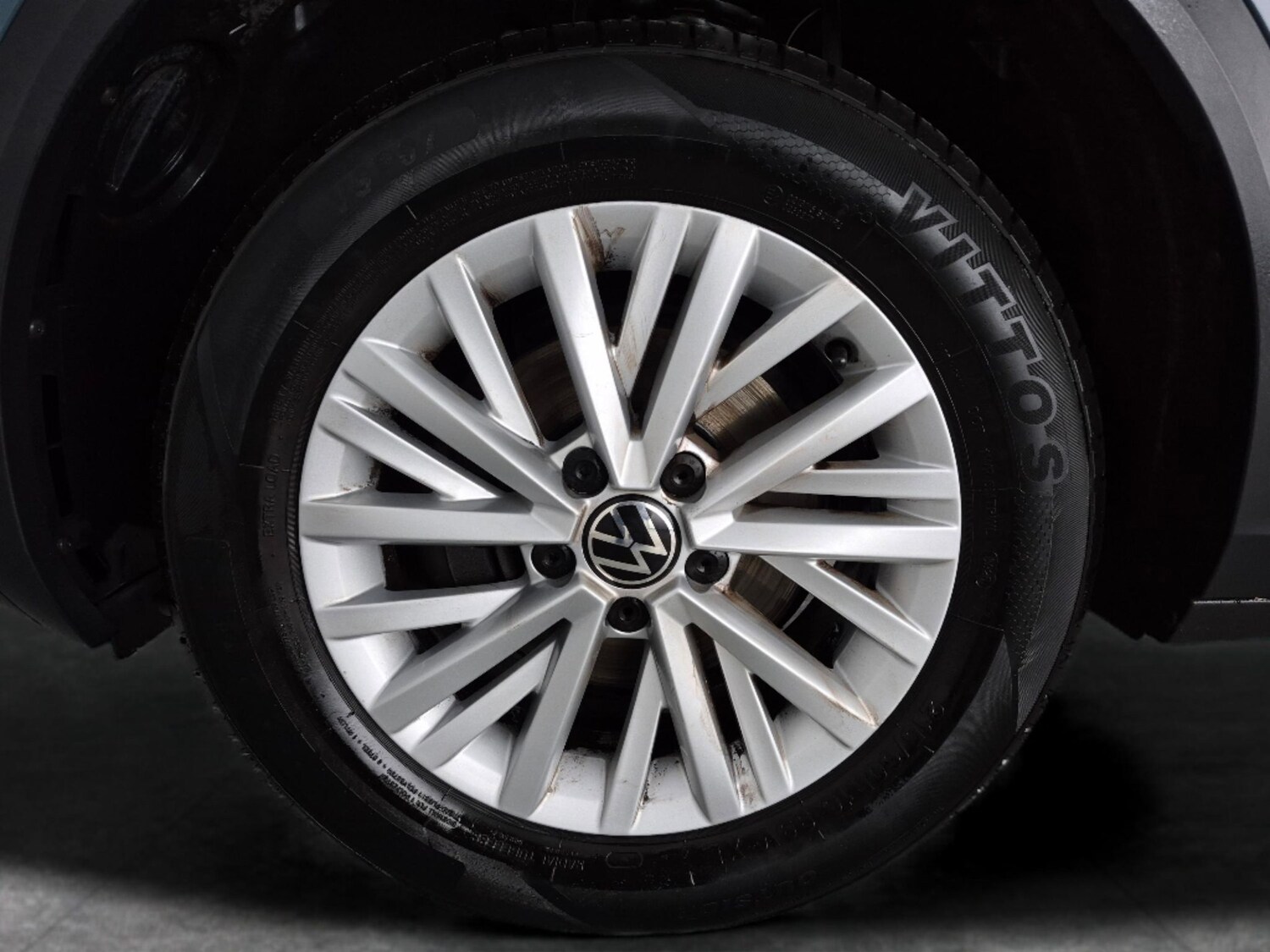 Used Volkswagen T-Roc 2023 for sale - 77827124: Photo 20