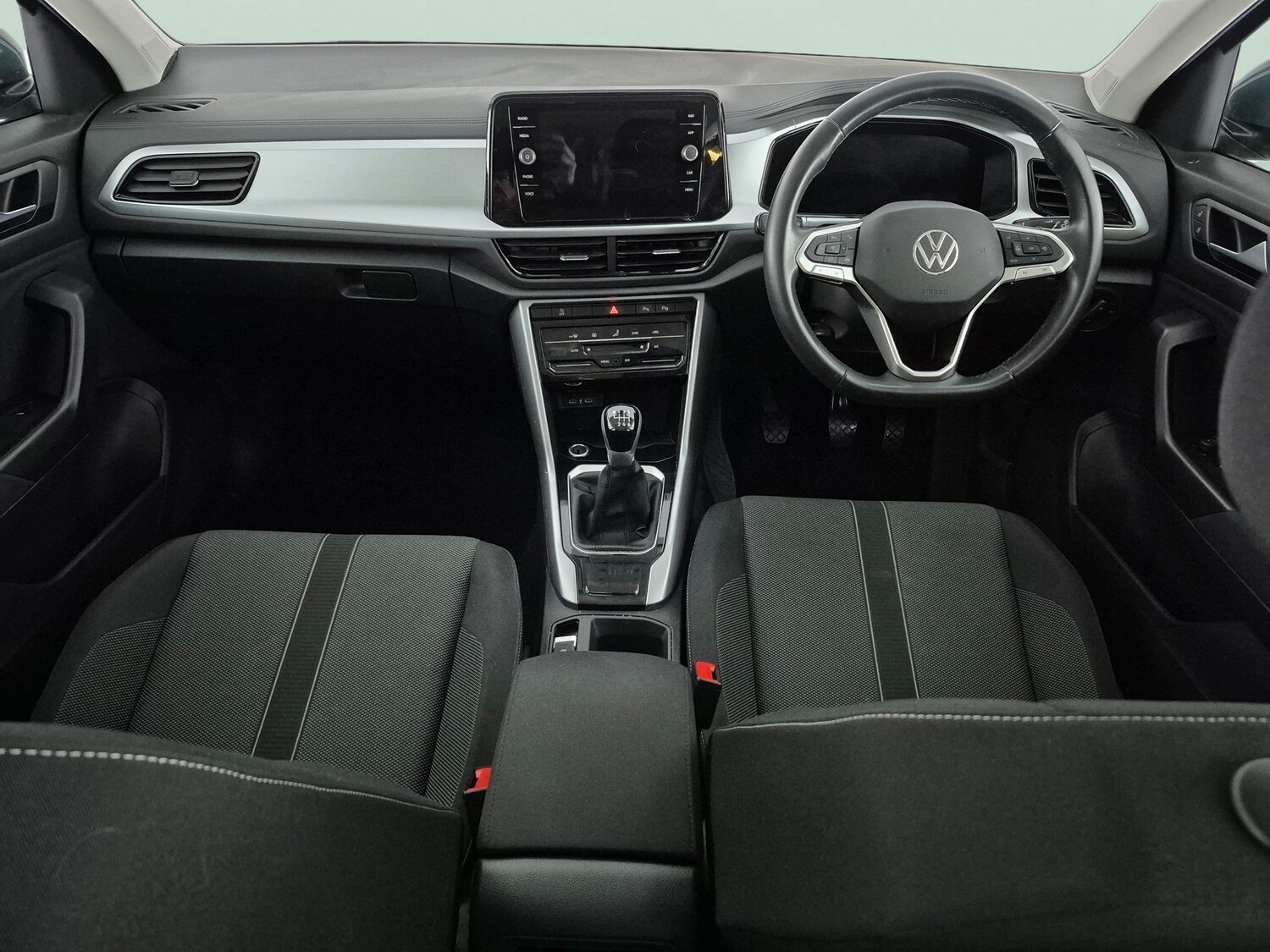 Used Volkswagen T-Roc 2023 for sale - 77827124: Photo 6