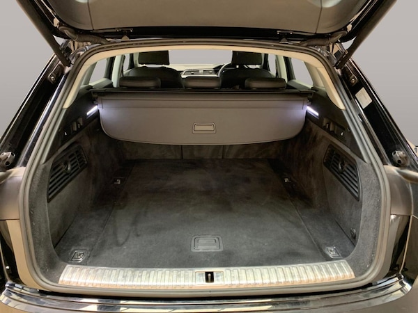 Used Audi e-tron 2022 for sale - 76244979: Photo 44