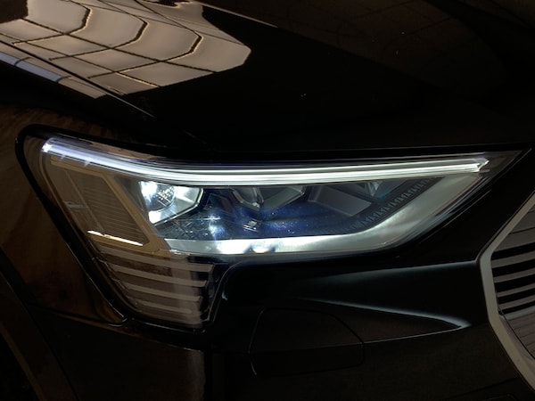 Used Audi e-tron 2022 for sale - 76244979: Photo 8