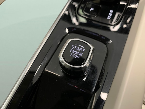 Used Volvo XC60 for sale - 76252144: Photo 23