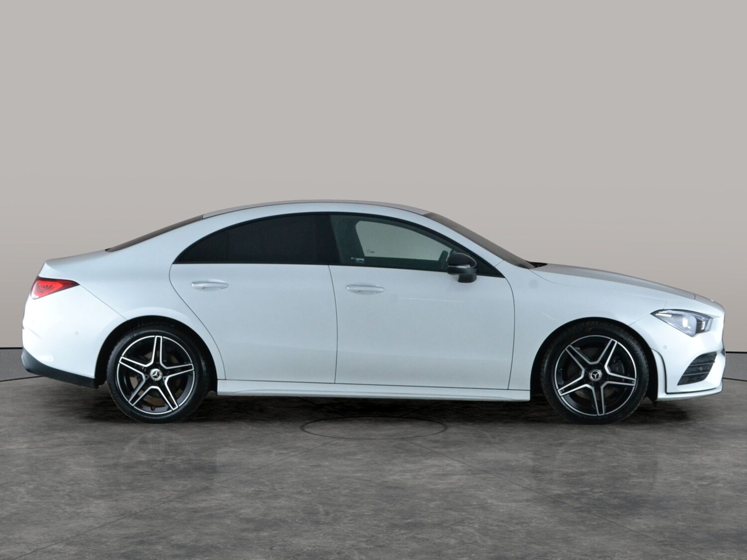Used Mercedes-Benz CLA 2022 for sale - 77499933: Photo 8