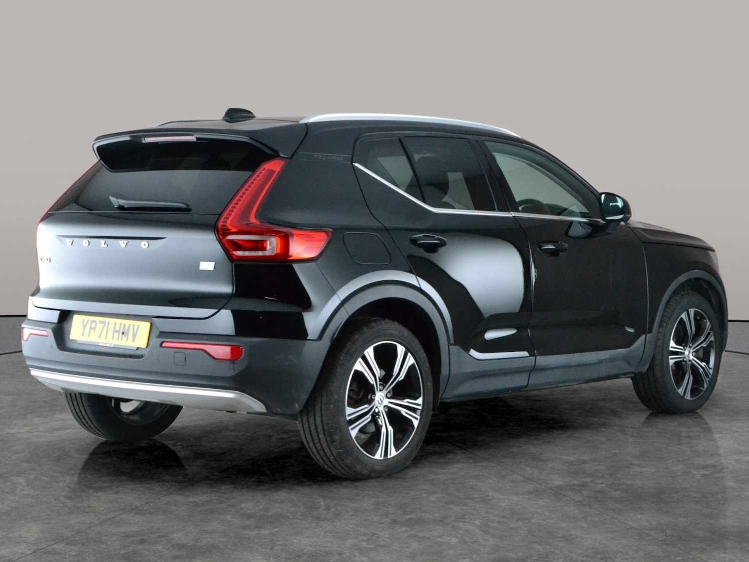 Used Volvo XC40 2021 for sale - 77043630: Photo 11