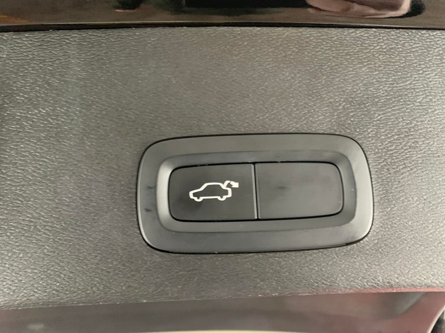 Used Volvo XC40 2021 for sale - 77043630: Photo 25