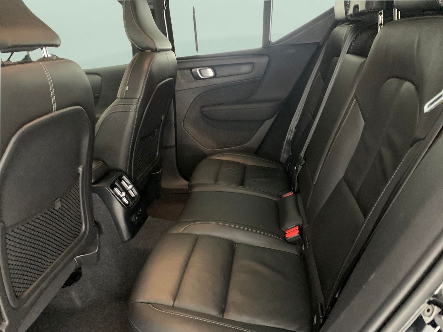 Used Volvo XC40 2021 for sale - 77043630: Photo 31