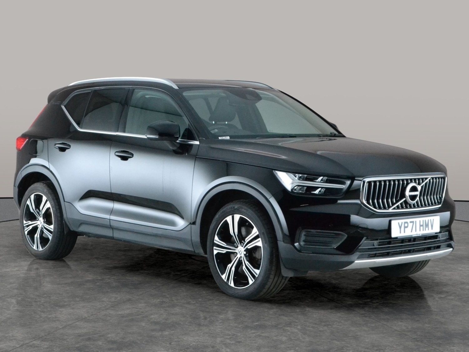 Used Volvo XC40 2021 for sale - 77043630: Photo 9