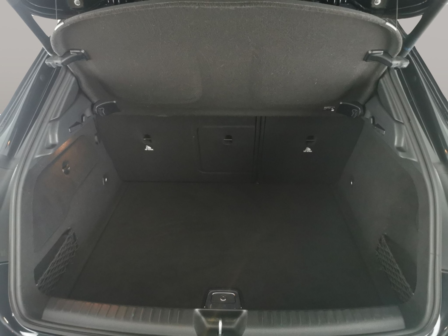 Used Mercedes-Benz GLA 2019 for sale - 76197073: Photo 44
