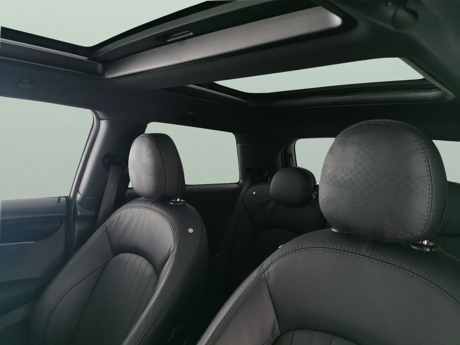 Used MINI Electric Hatch 2022 for sale - 76889120: Photo 5