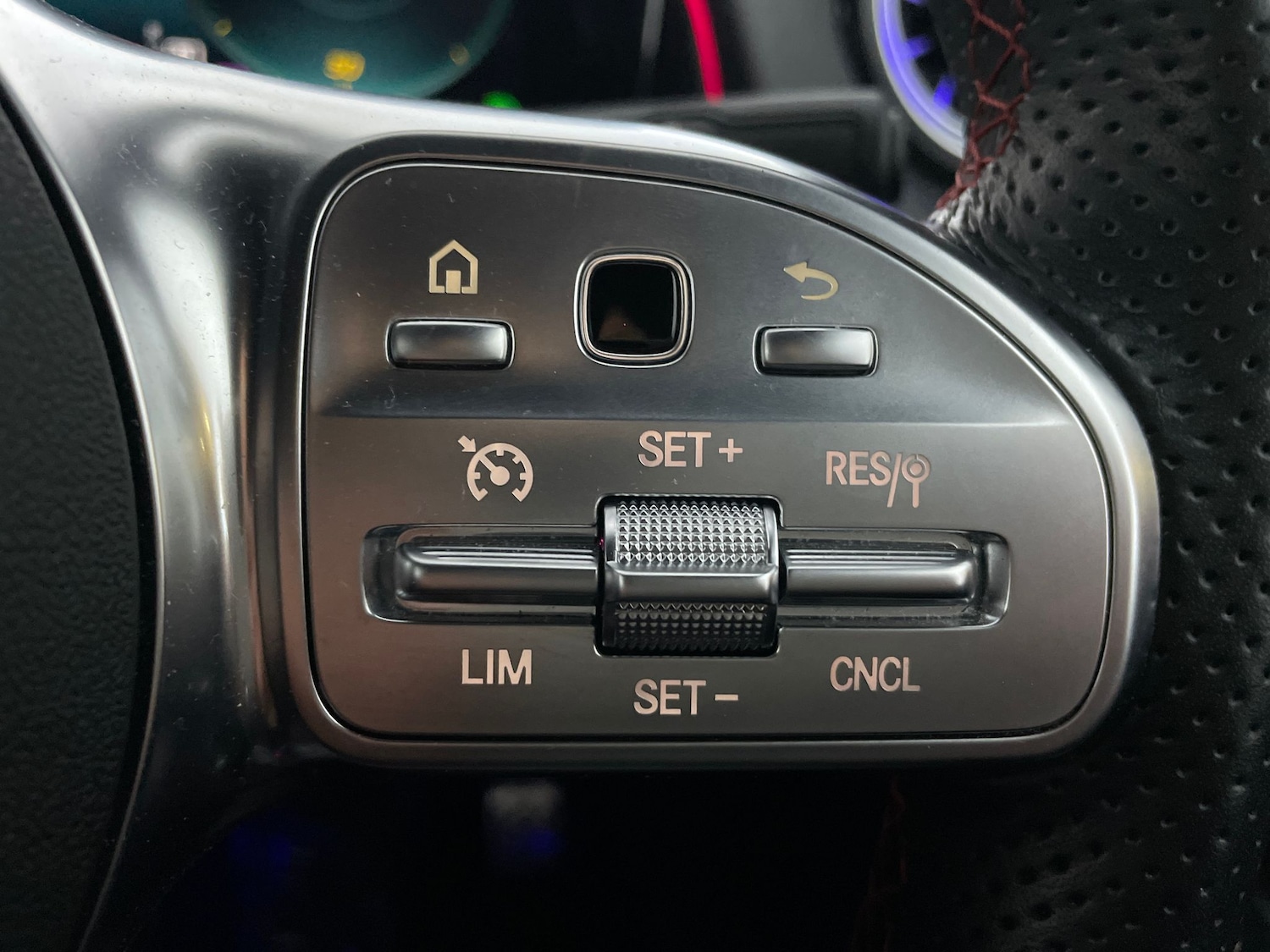 Used Mercedes-Benz EQB 2023 for sale - 78103990: Photo 24