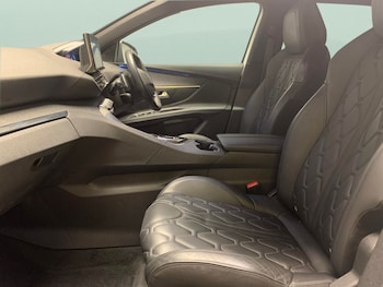 Used Peugeot 3008 undefined for sale - 79474352: Photo
