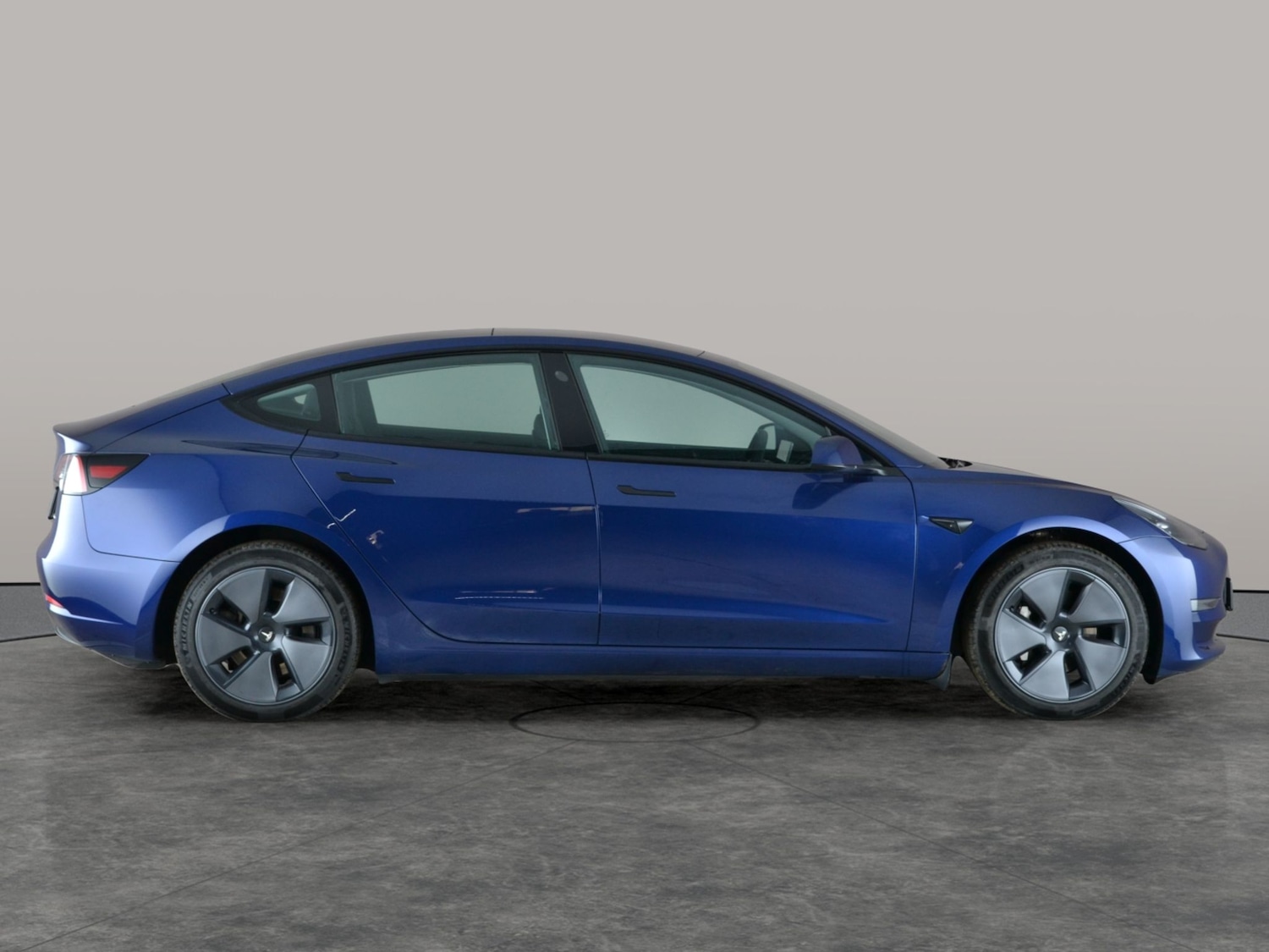 Used Tesla Model 3 2023 for sale - 77116544: Photo 10