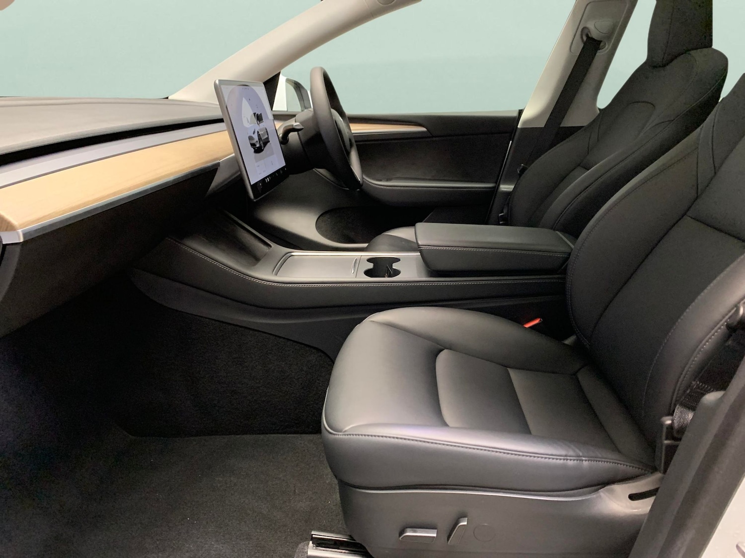 Used Tesla Model Y 2022 for sale - 76171380: Photo 6