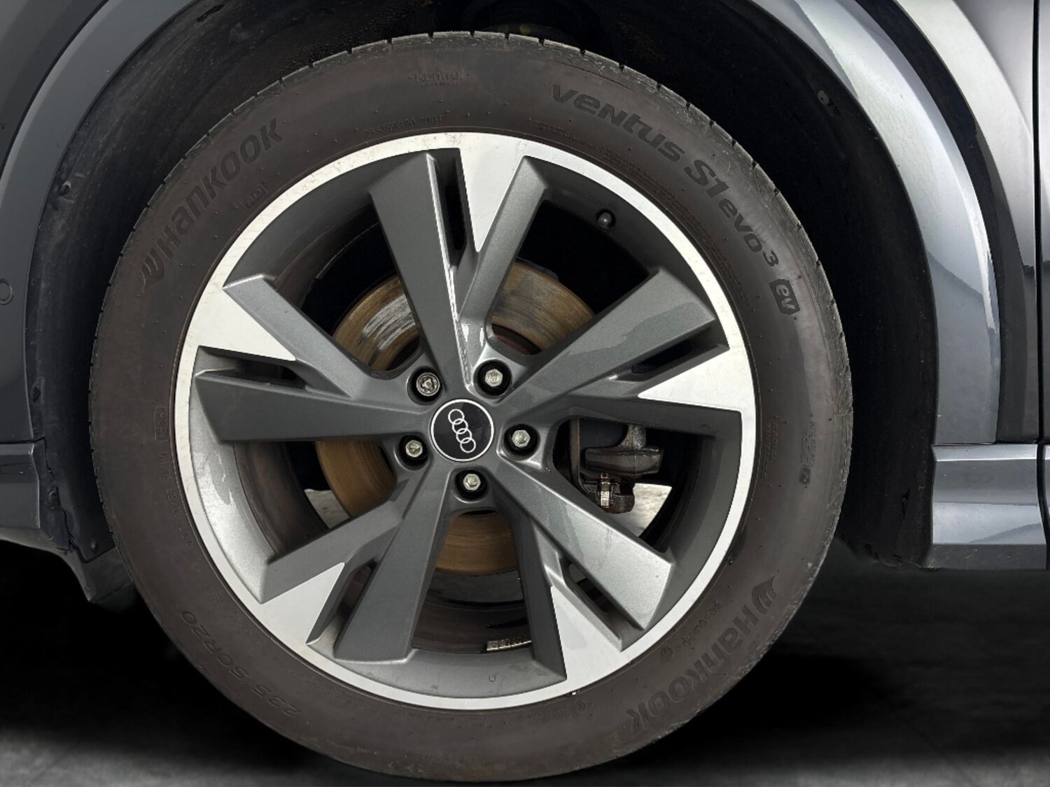 Used Audi Q4 e-tron 2022 for sale - 77660770: Photo 30