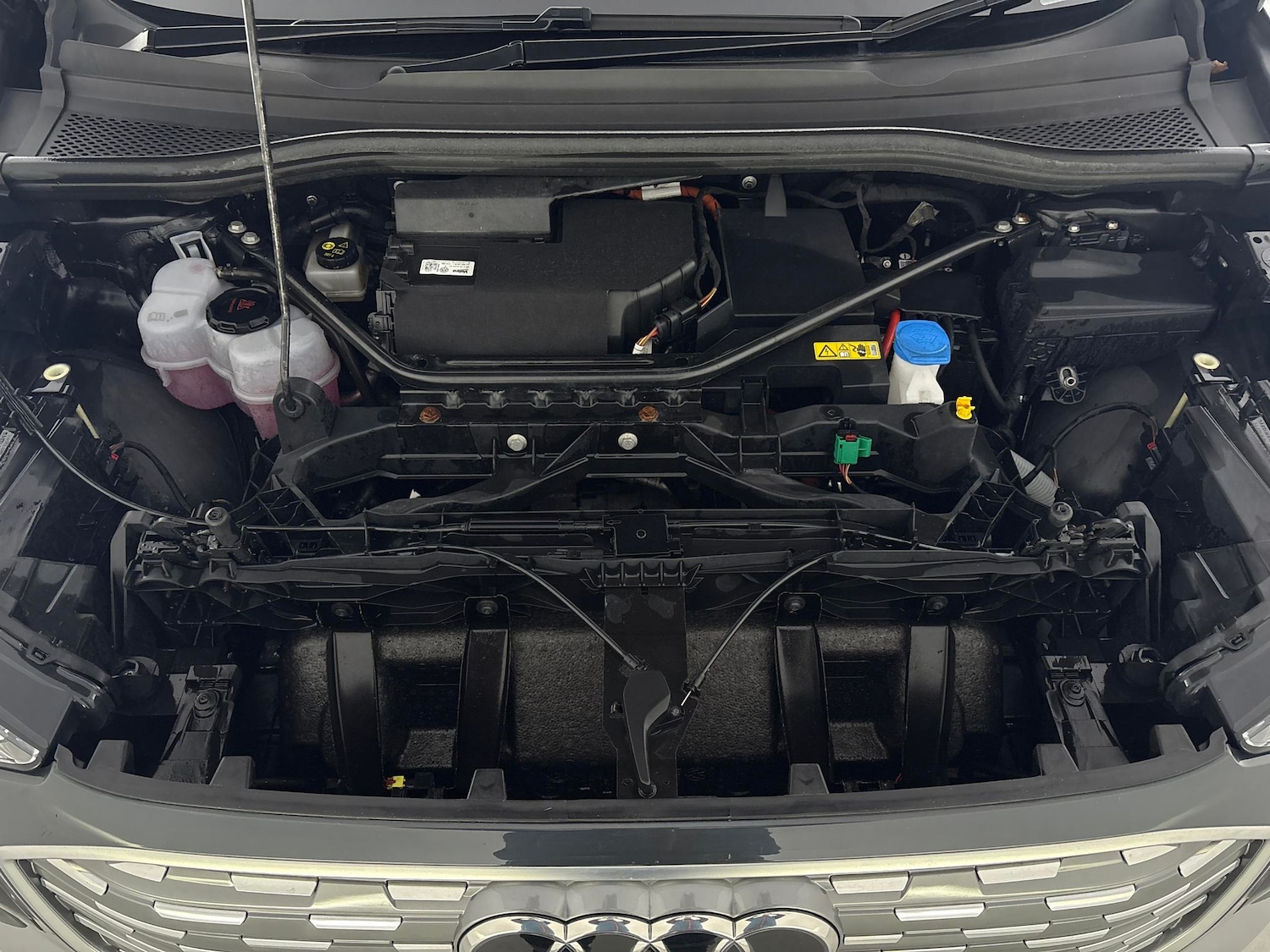 Used Audi Q4 e-tron 2022 for sale - 77660770: Photo 41