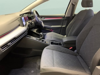 Used Volkswagen Golf 2023 for sale - 76937783: Photo