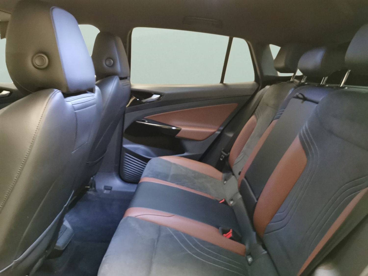 Used Volkswagen ID.4 2022 for sale - 77833695: Photo 30