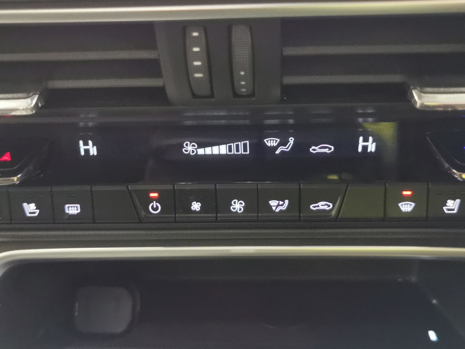 Used Mazda CX-60 2023 for sale - 77193965: Photo 19