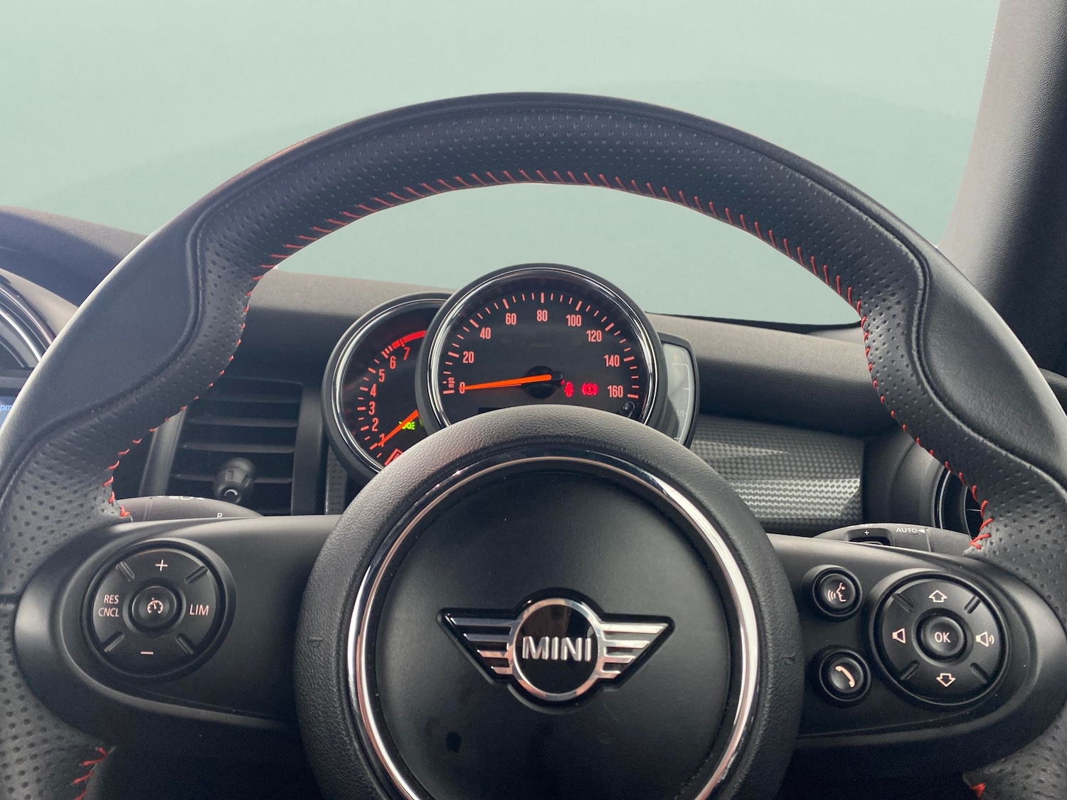 Used MINI Convertible 2019 for sale - 77902109: Photo 14