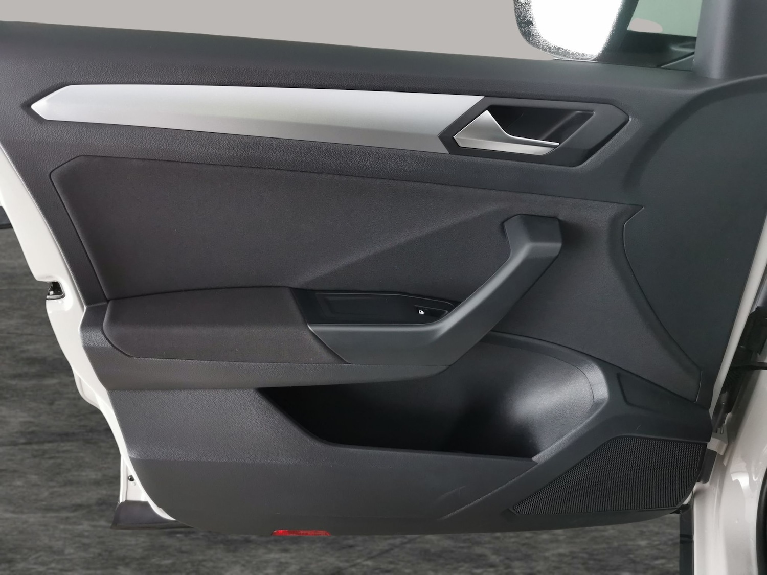 Used Volkswagen T-Roc for sale - 77221434: Photo 22