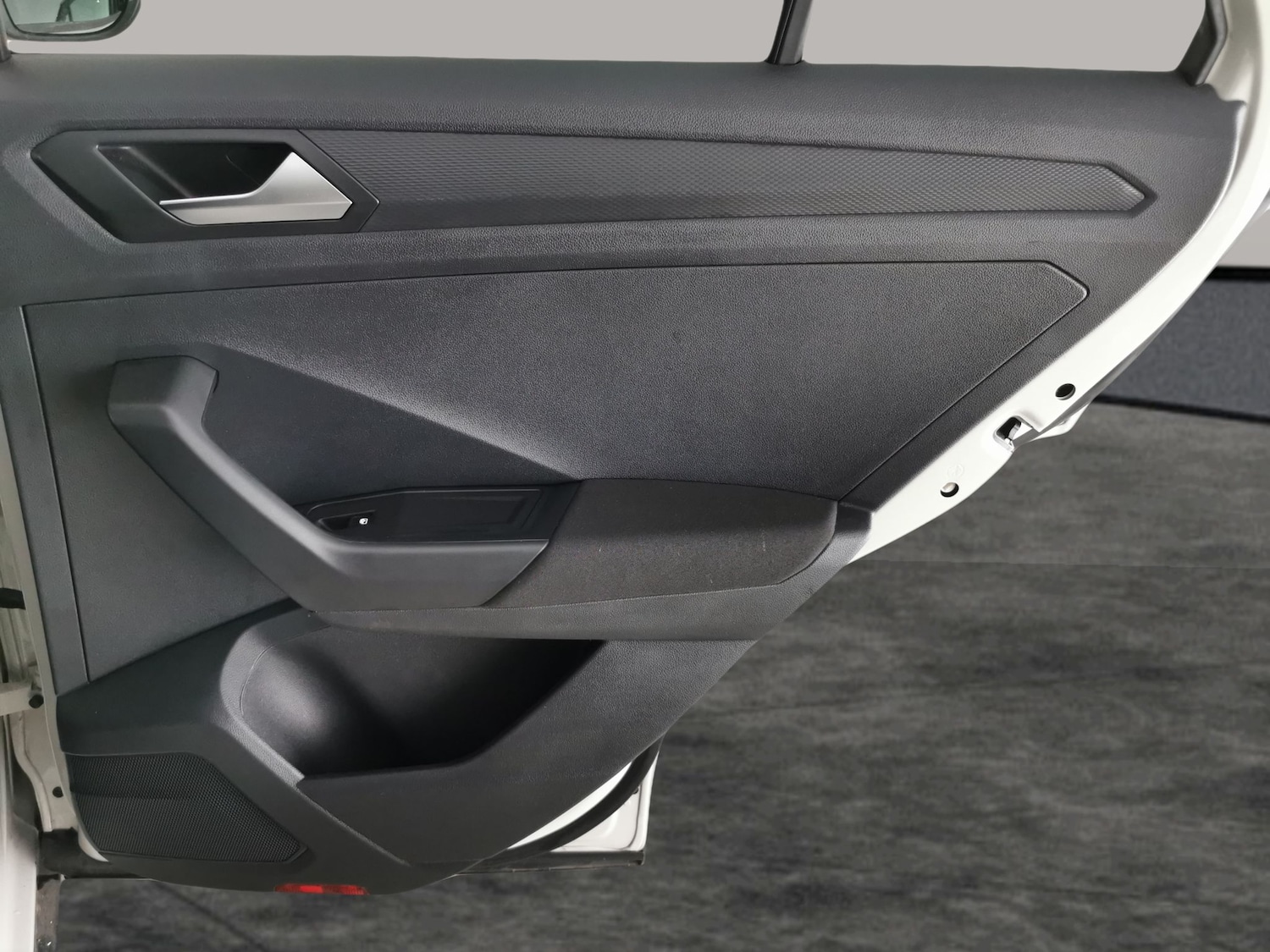 Used Volkswagen T-Roc for sale - 77221434: Photo 24