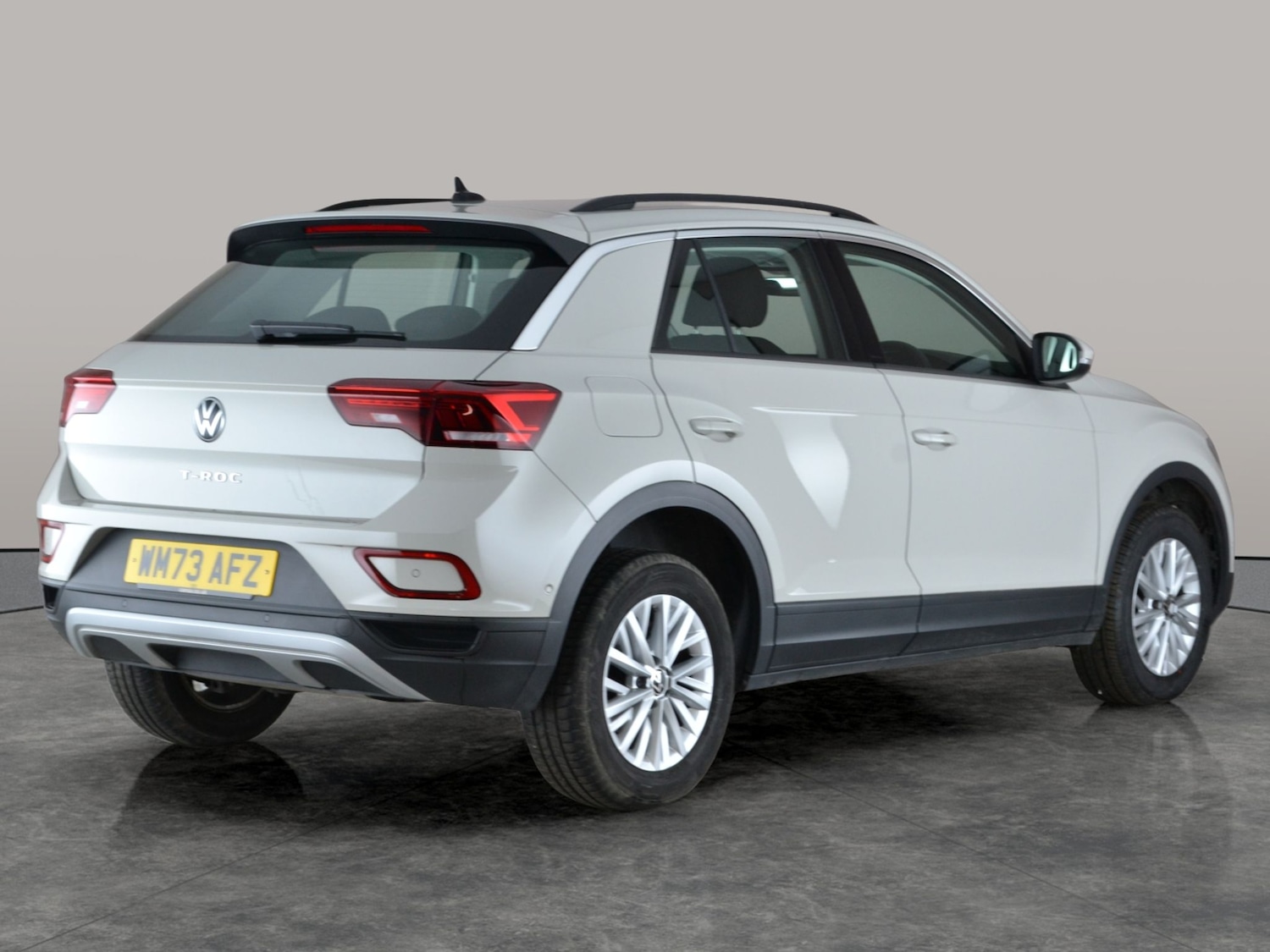 Used Volkswagen T-Roc for sale - 77221434: Photo 8