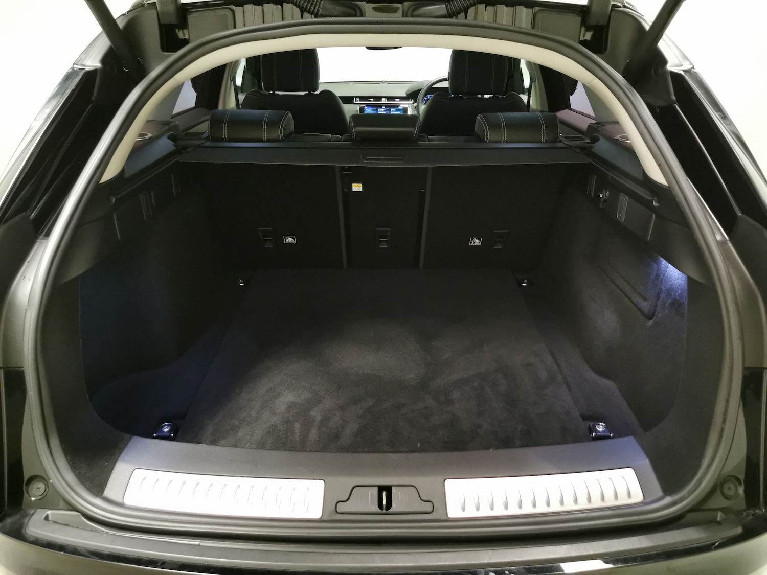 Used Land Rover Range Rover Velar 2020 for sale - 76394005: Photo 7