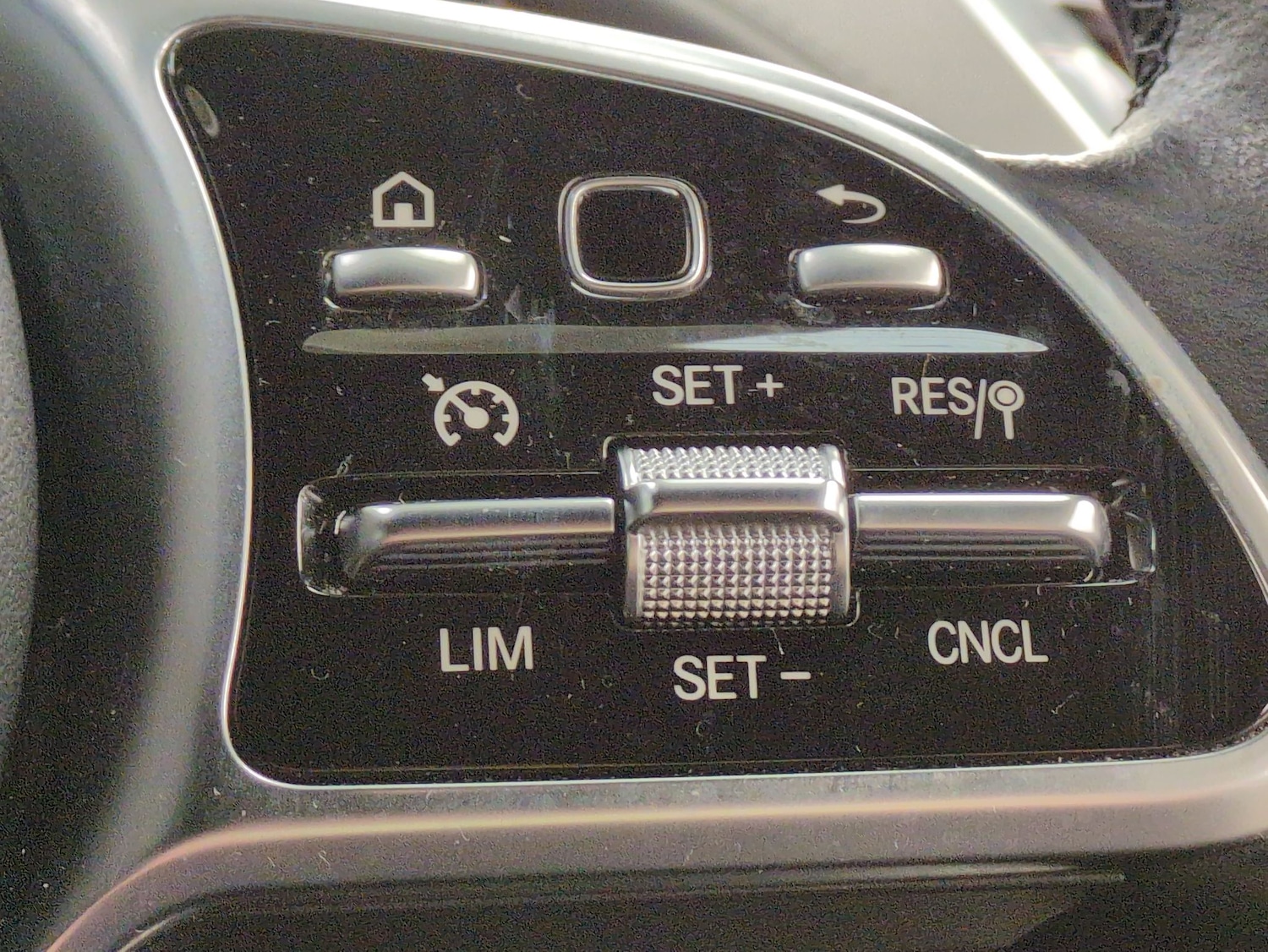 Used Mercedes-Benz EQC 2022 for sale - 77653481: Photo 21