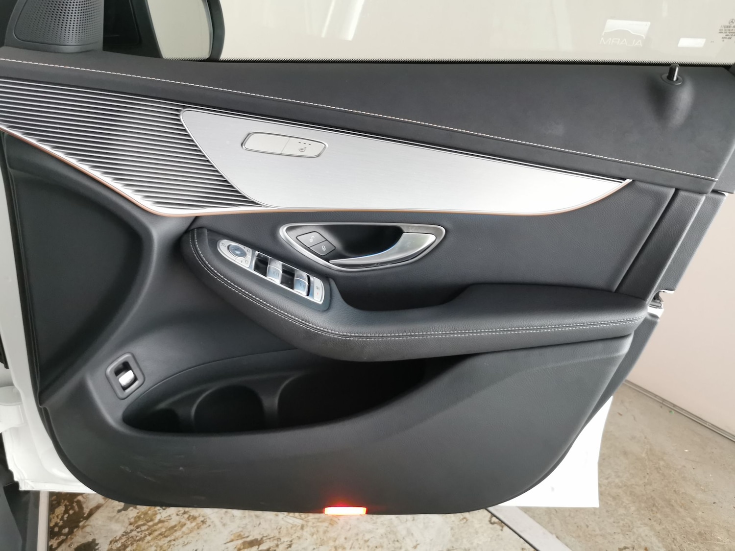 Used Mercedes-Benz EQC 2022 for sale - 77653481: Photo 30