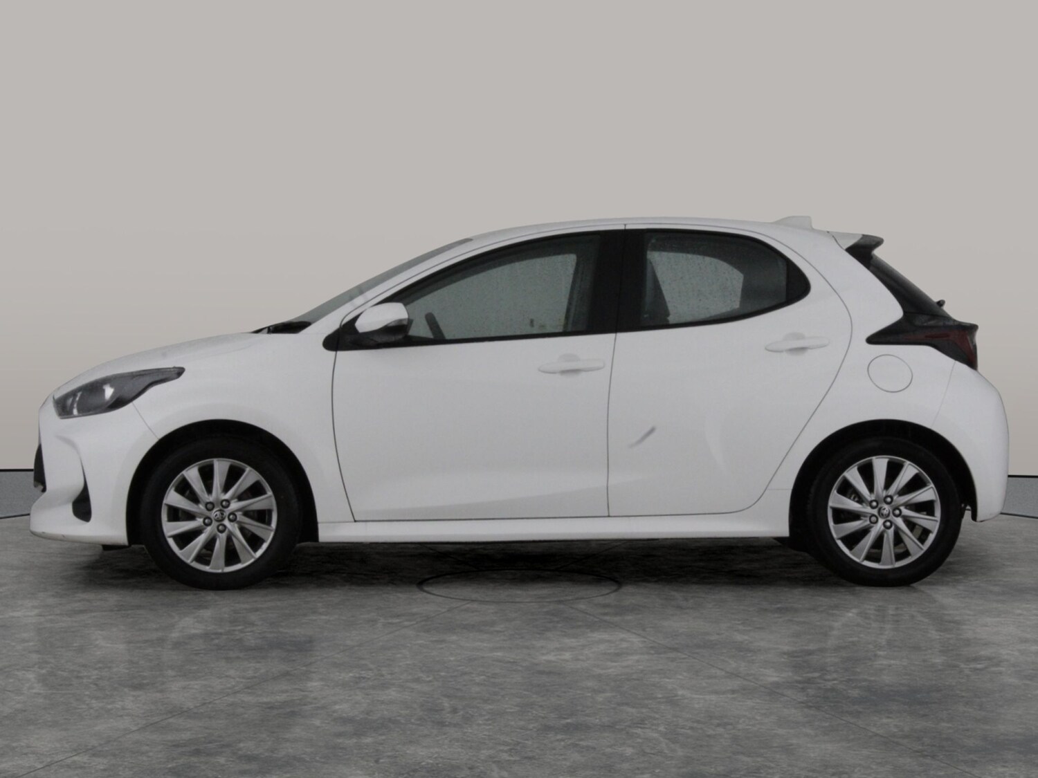 Used Toyota Yaris 2023 for sale - 77530011: Photo 13