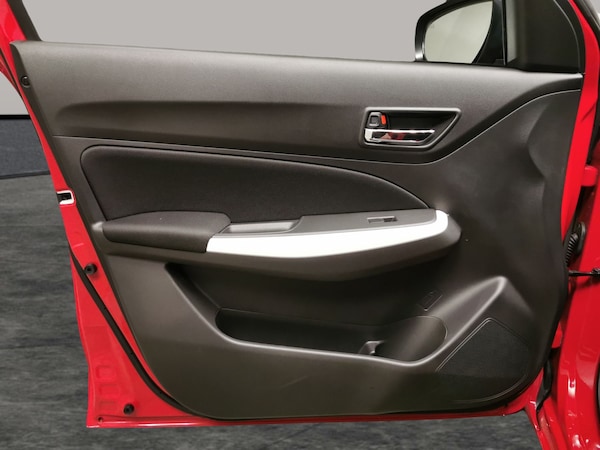 Used Suzuki Swift 2023 for sale - 76330912: Photo 34