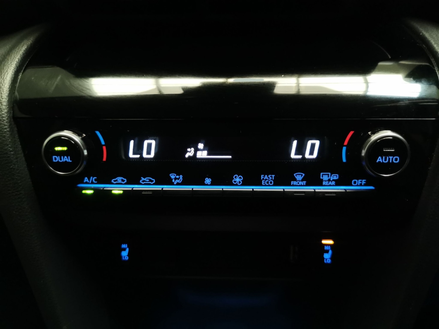 Used Toyota Yaris Cross 2022 for sale - 76636234: Photo 20