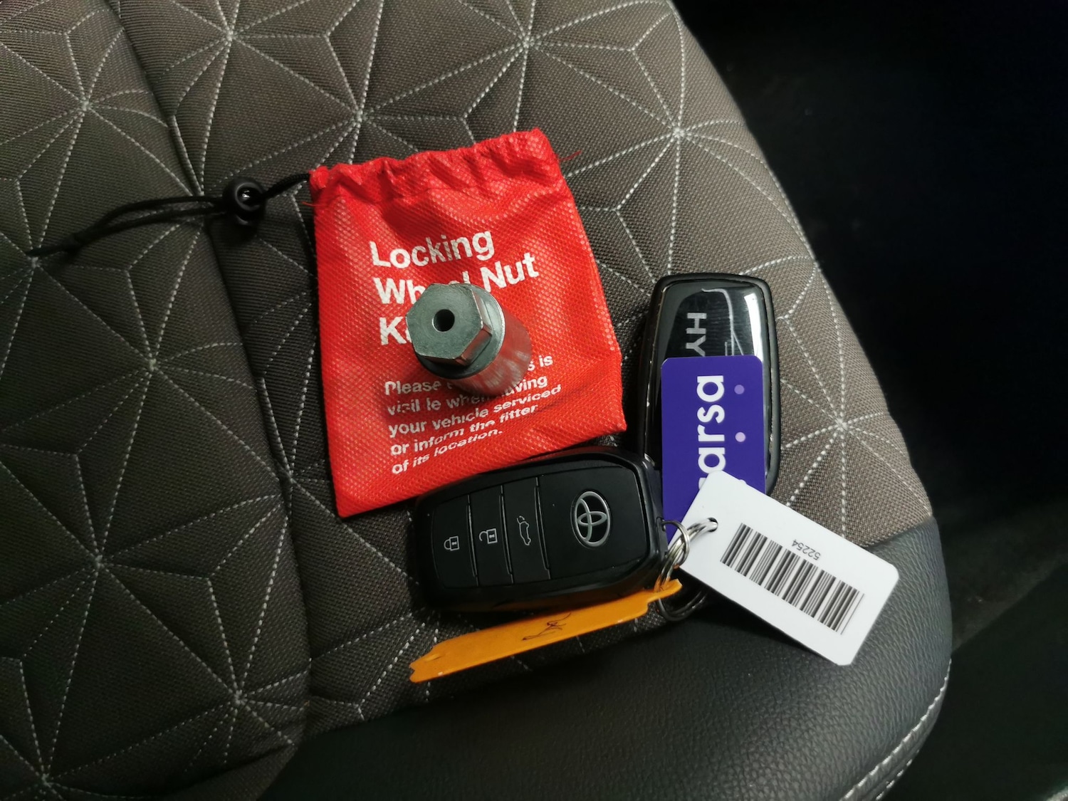 Used Toyota Yaris Cross 2022 for sale - 76636234: Photo 35