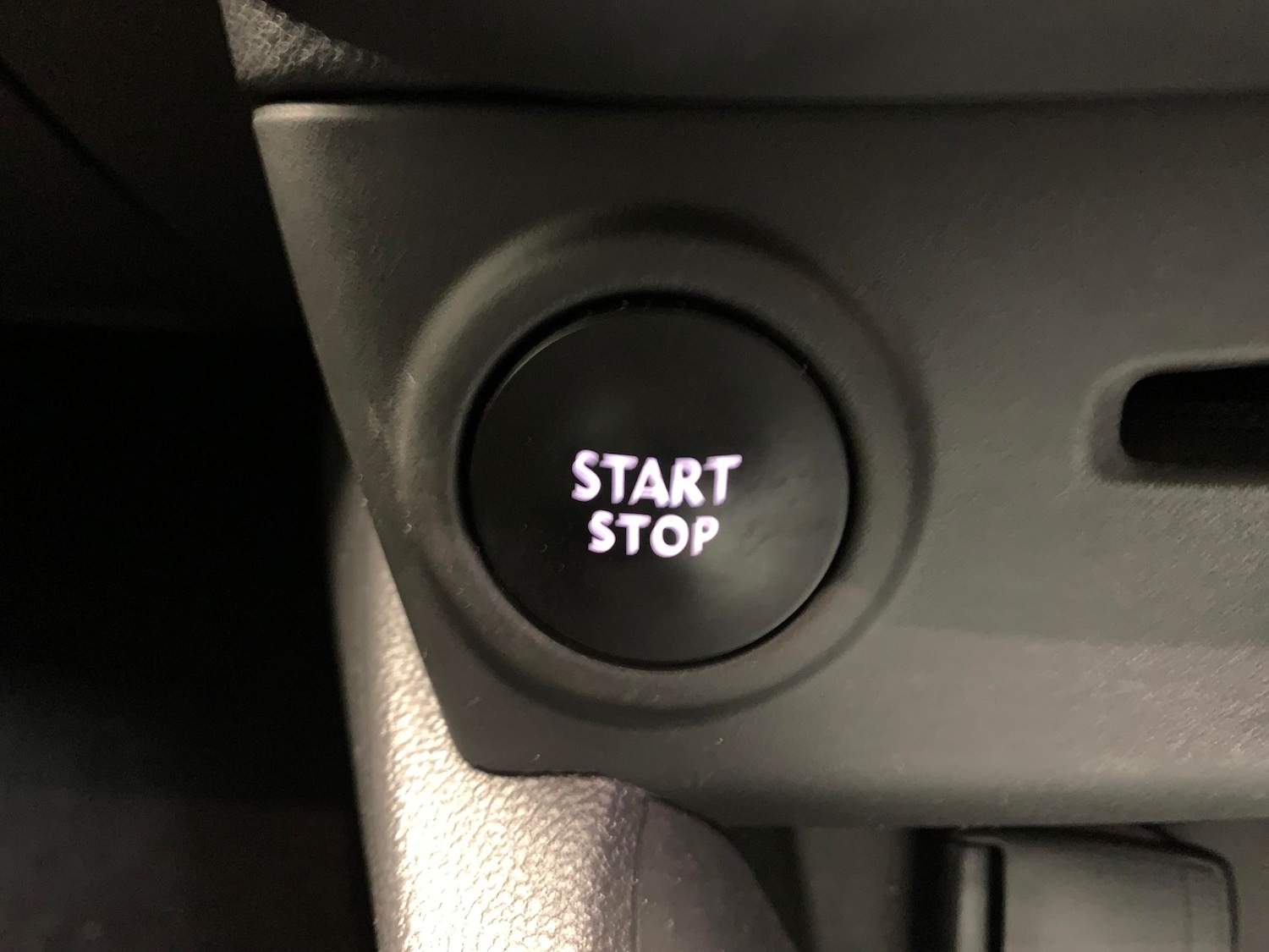 Used Renault Clio 2018 for sale - 76480135: Photo 19