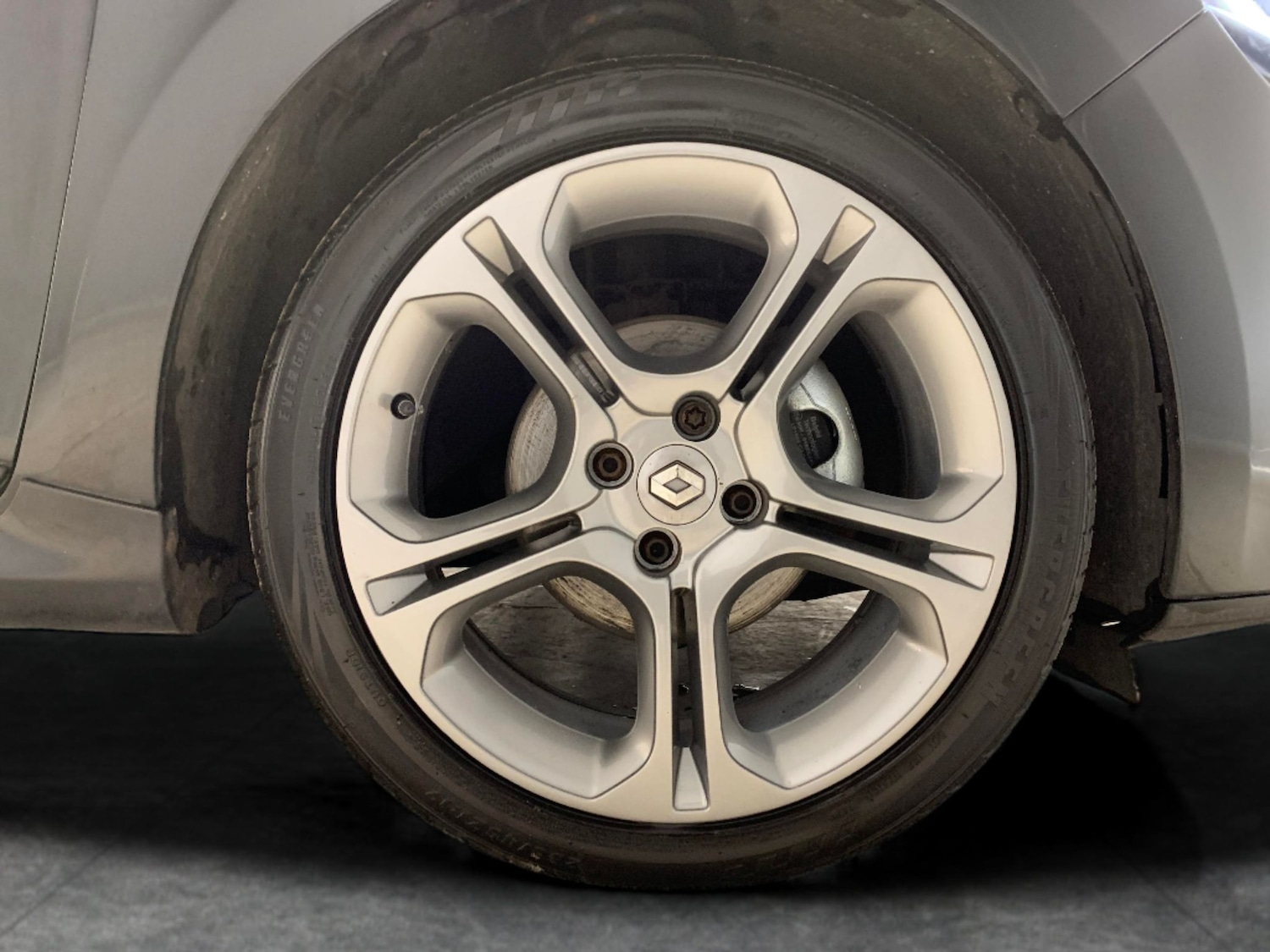 Used Renault Clio 2018 for sale - 76480135: Photo 24