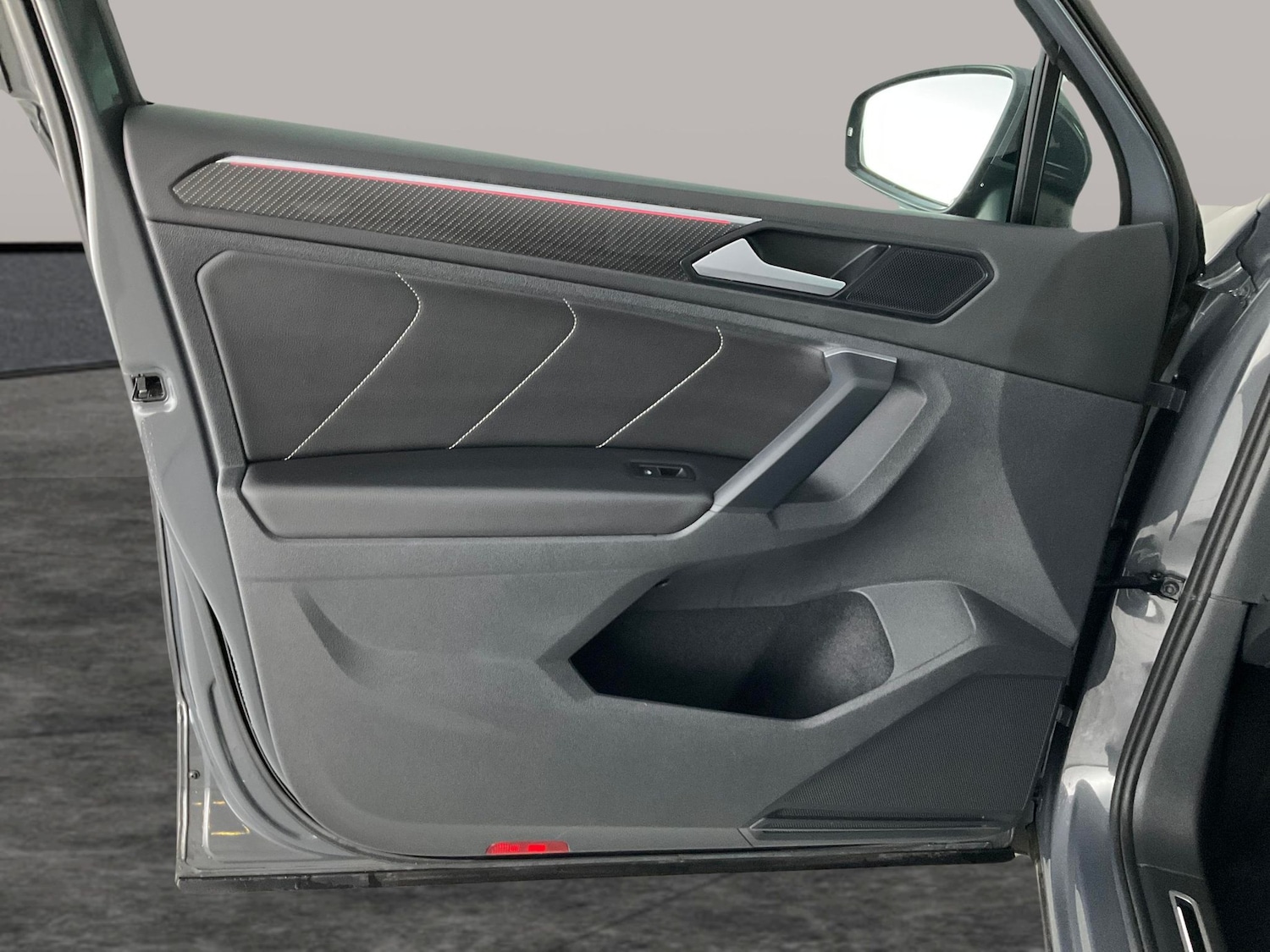 Used Volkswagen Tiguan 2020 for sale - 76575457: Photo 32