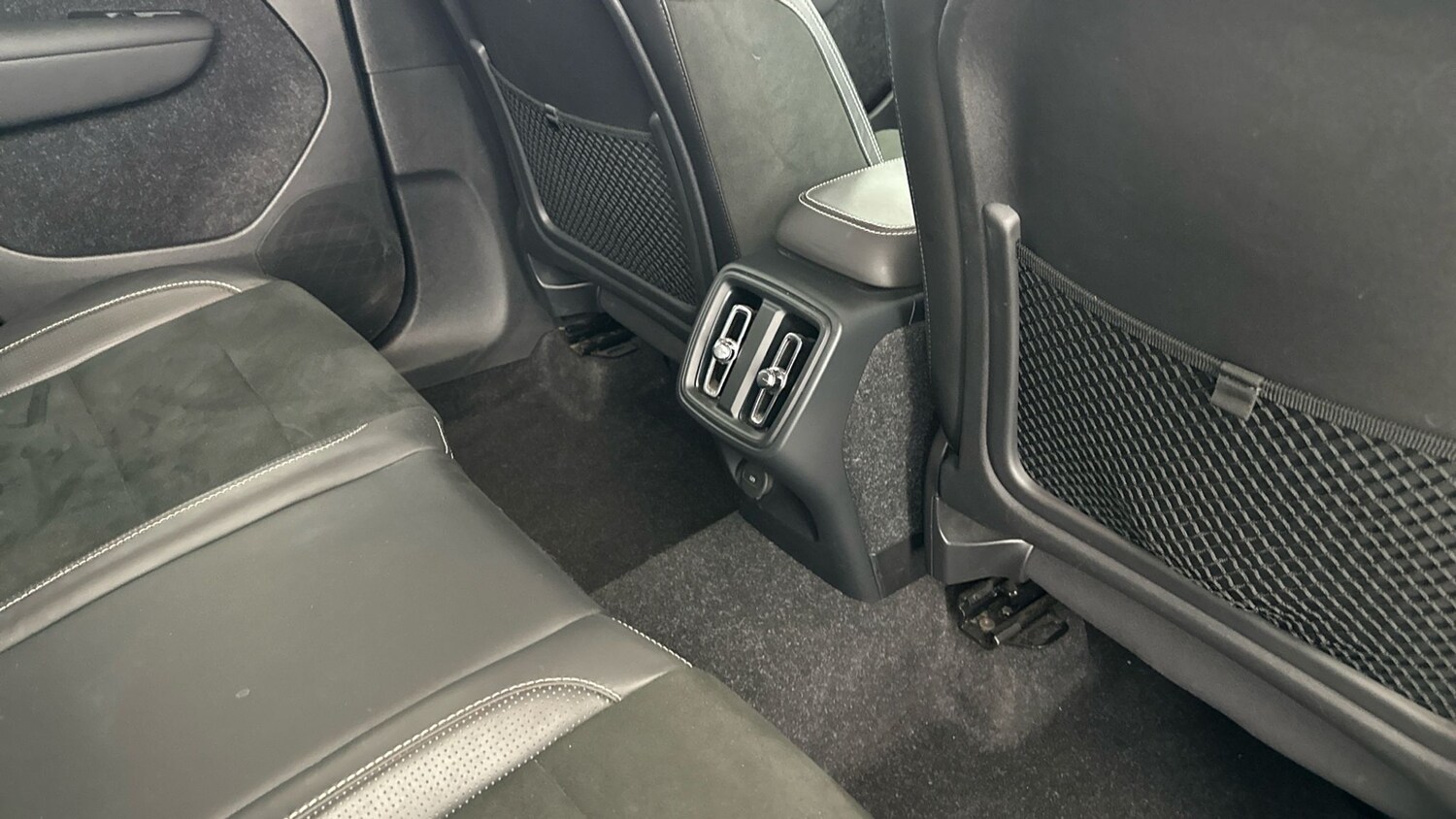 Used Volvo XC40 2019 for sale - 77631033: Photo 24