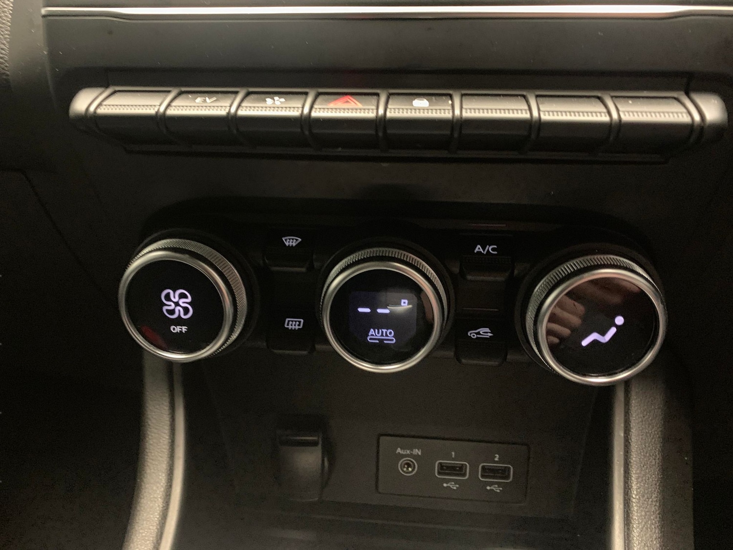 Used Renault Captur 2023 for sale - 77269752: Photo 16