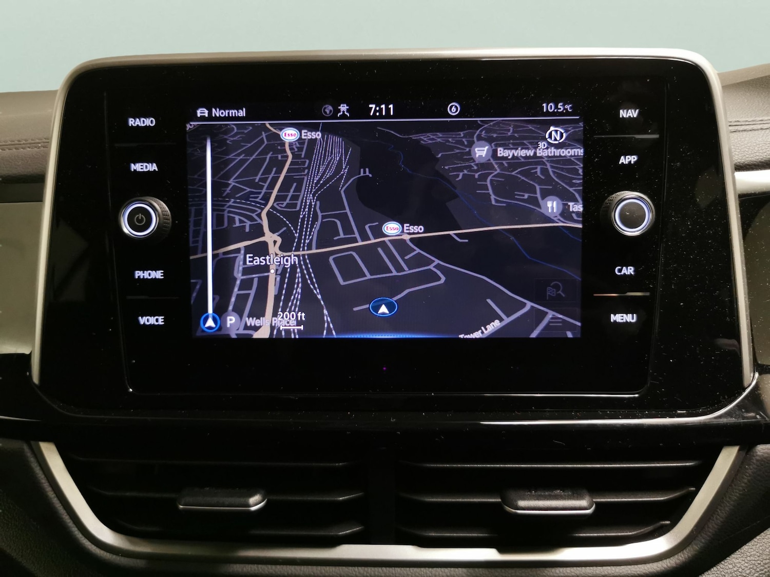 Used Volkswagen T-Roc 2023 for sale - 77127941: Photo 5