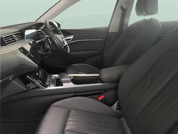 Used Audi e-tron 2021 for sale - 79399648: Photo