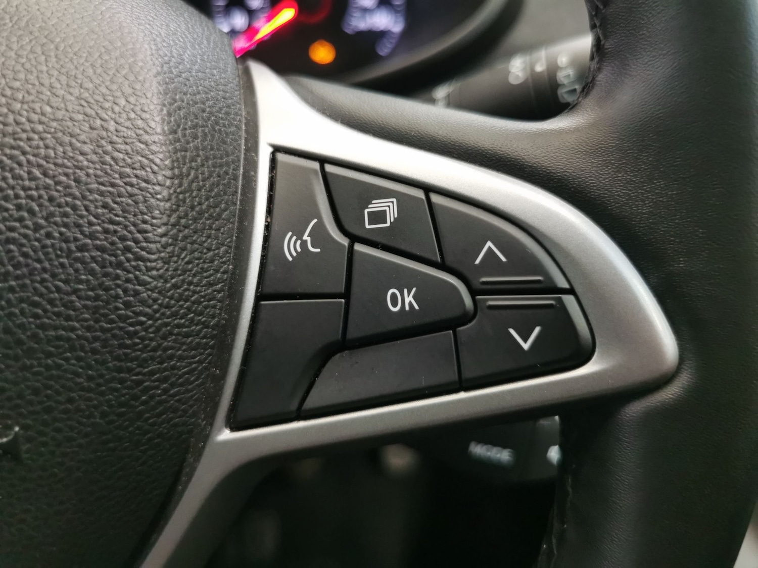 Used Dacia Sandero Stepway for sale - 76638472: Photo 17