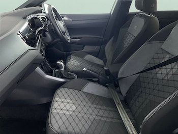 Used Volkswagen Polo 2022 for sale - 77240640: Photo